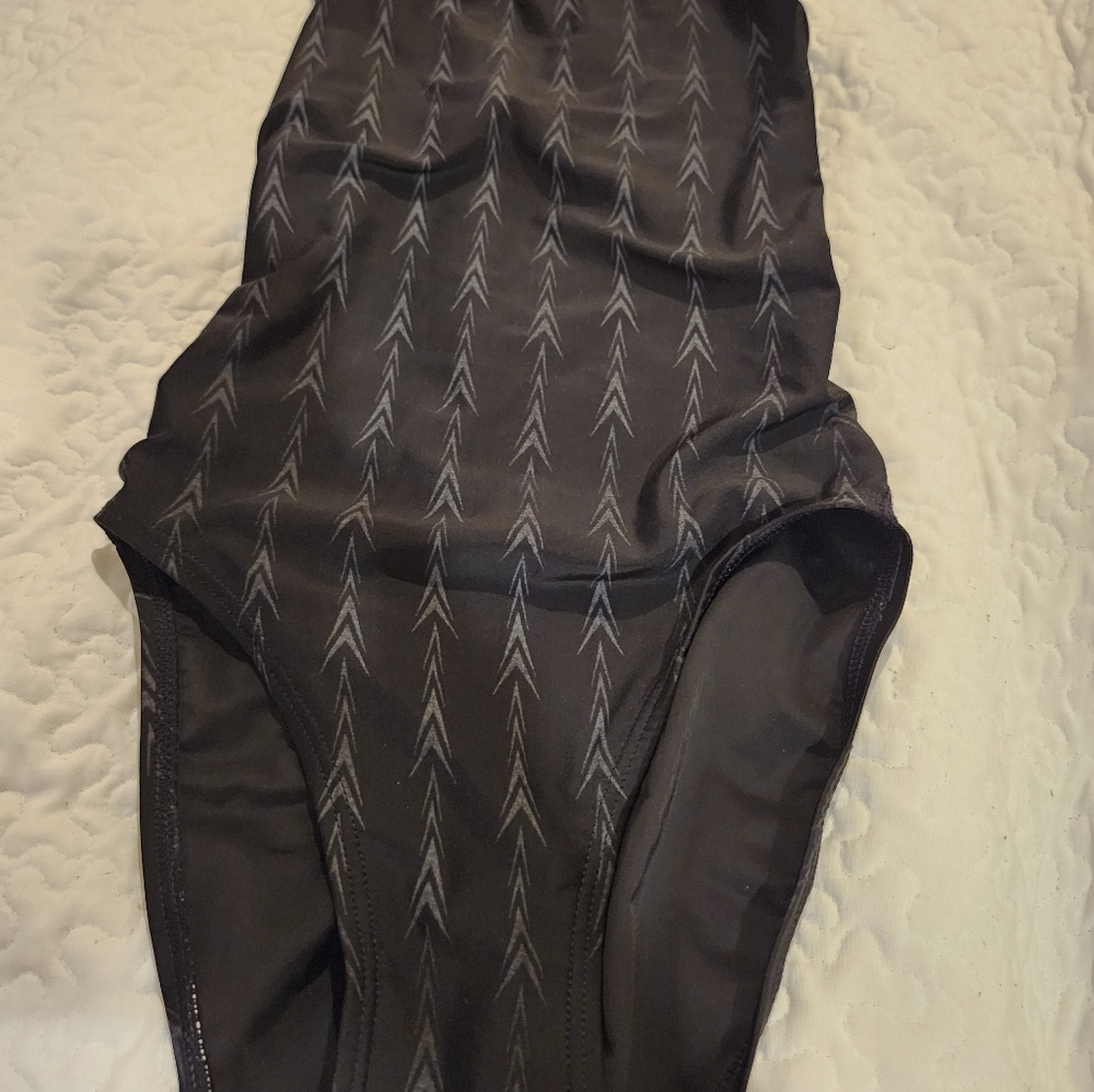 TYR Competition Swimsuit. Size Small